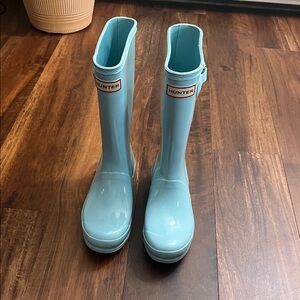 Hunter light blue rain-boots size 4